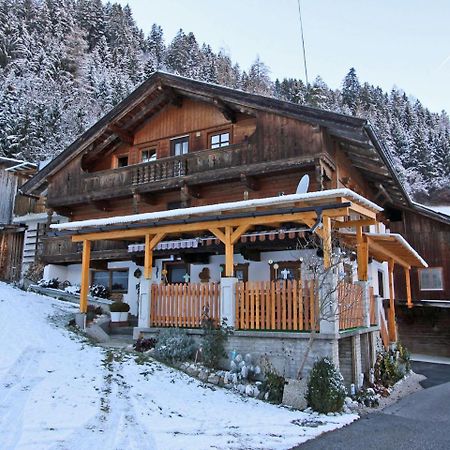 Beautiful Flat In Kaltenbach Near The Ski Area Exterior foto