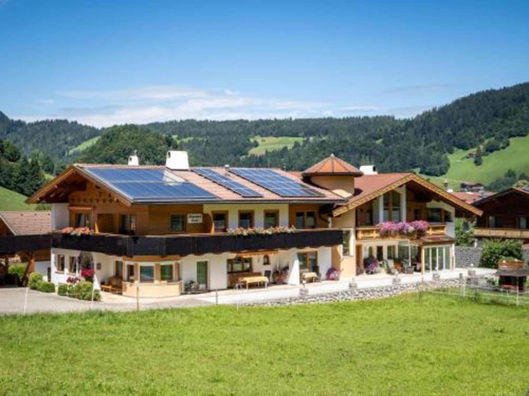 Beautiful Flat In Kaltenbach Near The Ski Area Exterior foto