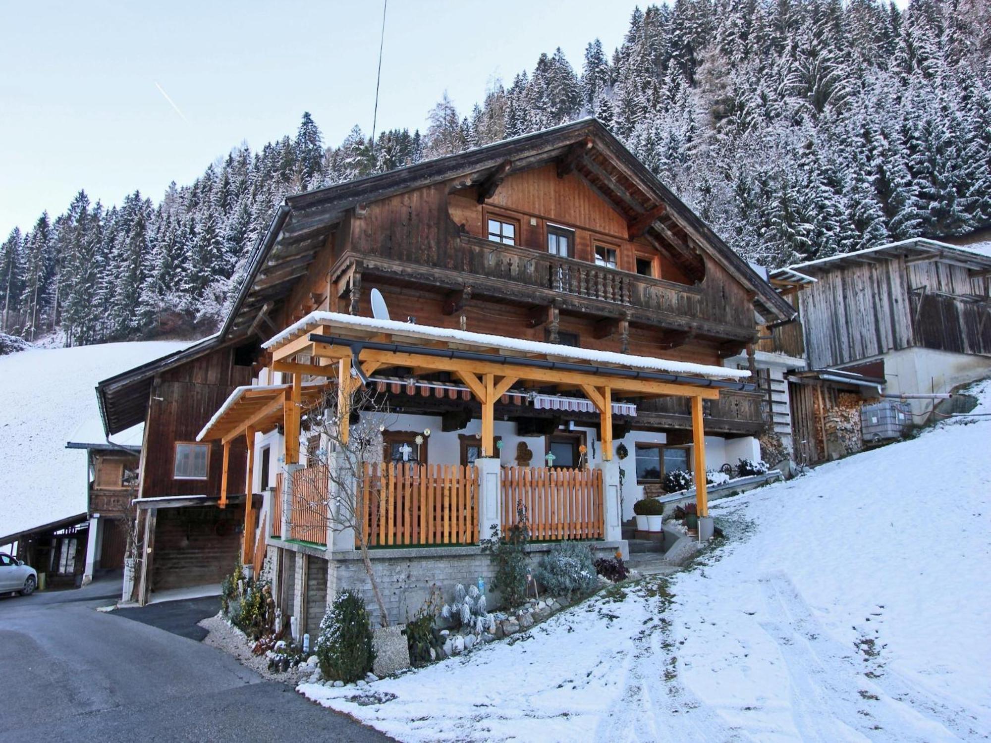 Beautiful Flat In Kaltenbach Near The Ski Area Exterior foto